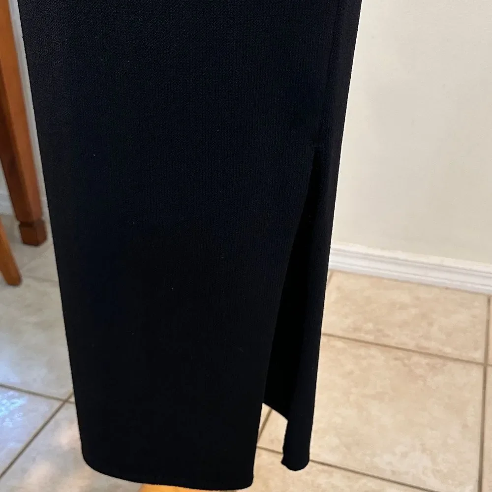 St. John Collection Black Santana Knit Long Skirt w/ Side Slit Size 10 - Picture 4 of 10